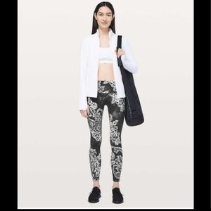 Lululemon Wunder Under High-Rise Tight Full-on Luxtreme 28" 12